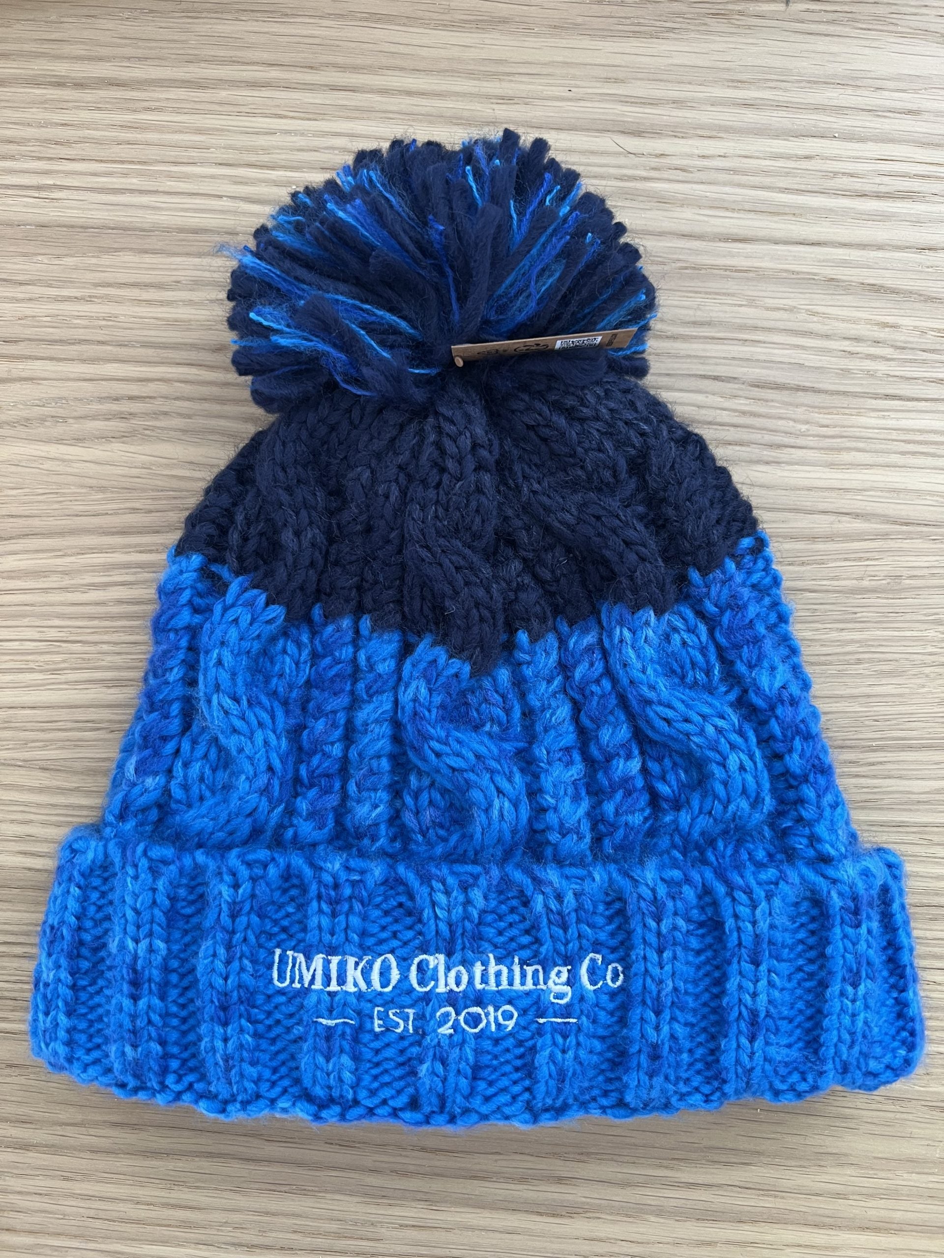 Umiko Clothing Co - Apres Beanie Azure / Navy image 0