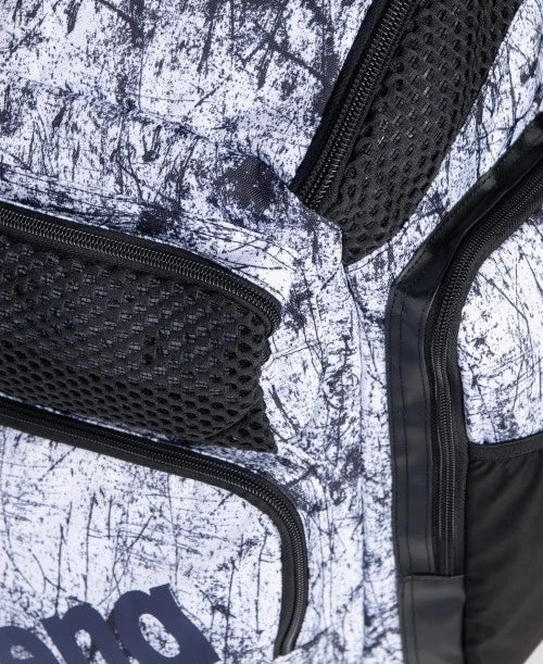 Arena One Go Backpack 45L - Lacquer image 3